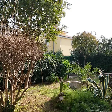 M373 - Marcelli, Trilocale Con Giardino A 150mt Dal Mare